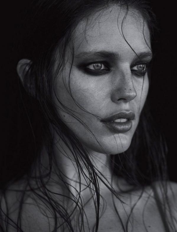 Emily Didonato Sexy Topless Pics Images Nude Celebrity