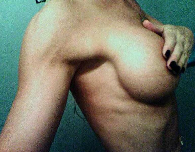 Angelina Love Nude Sexy Leaked Photos 7
