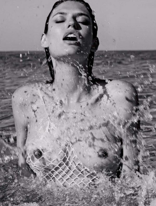 比安卡·巴尔蒂 (Bianca Balti) 裸照 17