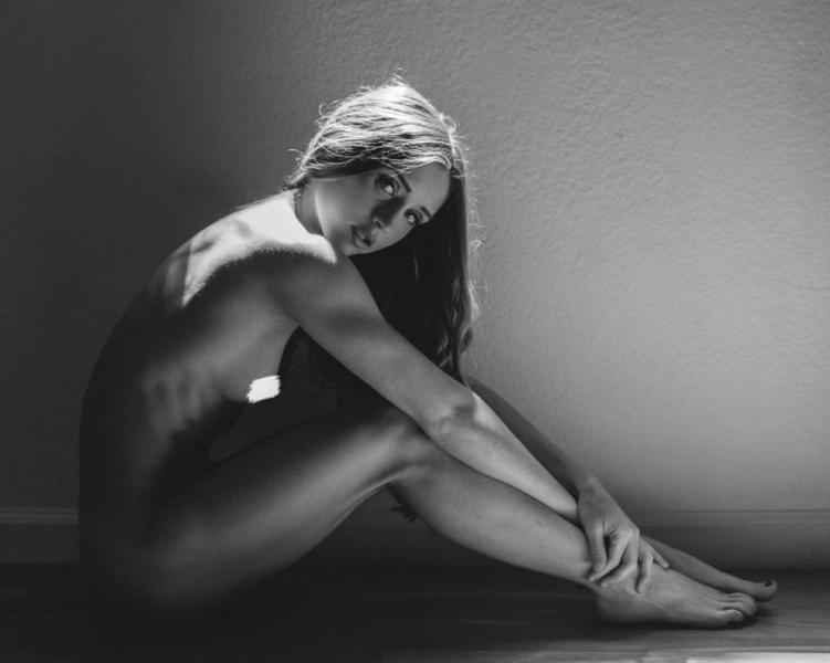 Briana Agno alasti seksikad fotod 211