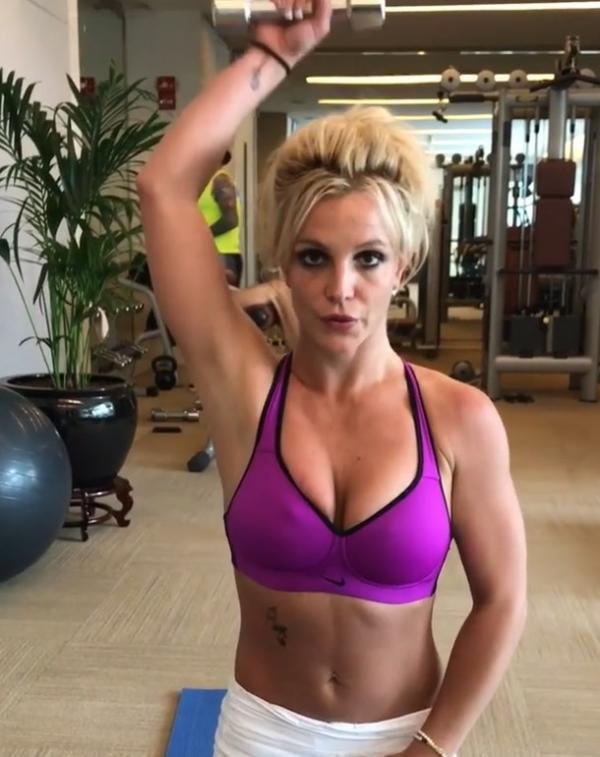 Britney Spears Sexy Pics 11