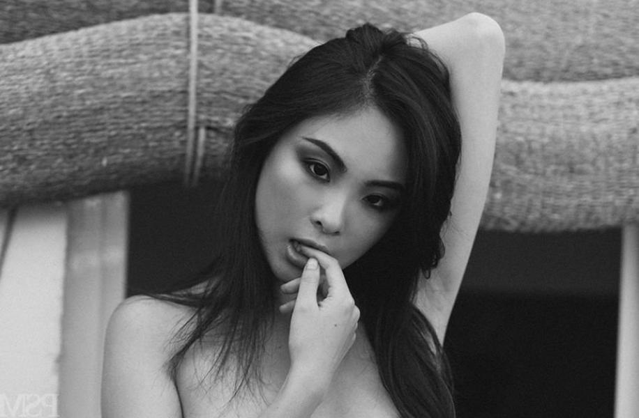 Γυμνές φωτογραφίες Chacha Huang 12