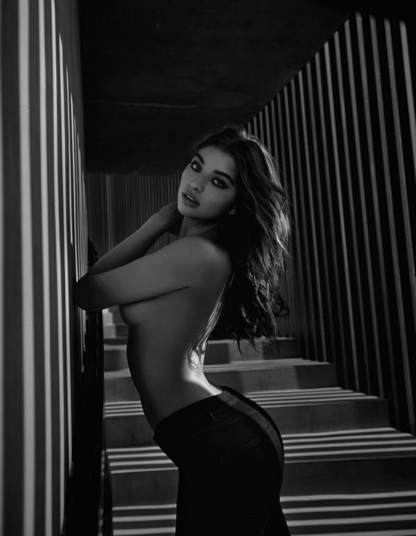 Γυμνές σέξι φωτογραφίες Daniela Lopez Osorio 24