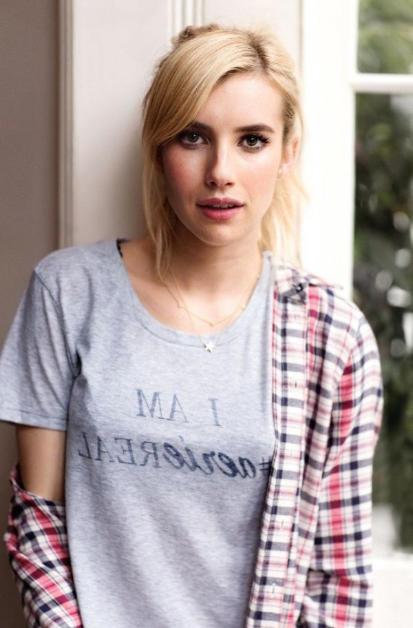 Emma Roberts Sexy Images 9