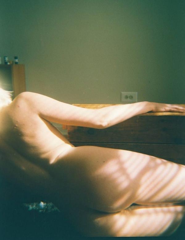 Erin Mae alasti seksikad fotod 16