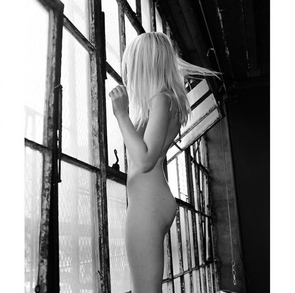 Erin Mae Nude and Sexy Photos 49