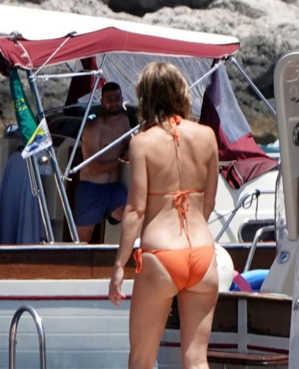 Gwyneth Paltrow ภาพถ่ายเซ็กซี่ 45