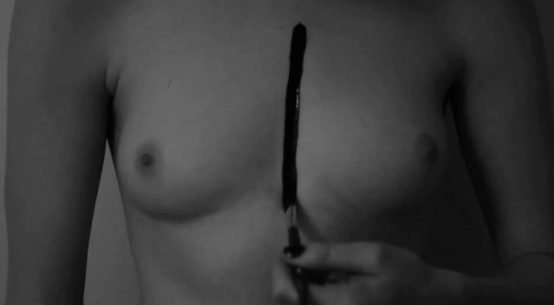 Γυμνές σέξι φωτογραφίες της Hailey Clauson 109