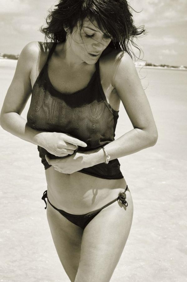 Helena Christensen Topless Foto's 6