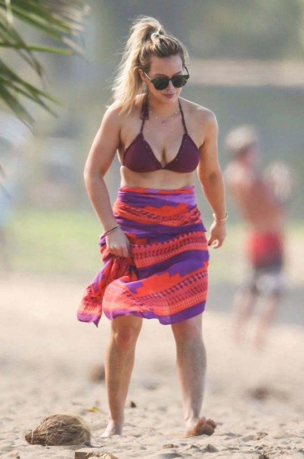 Hilary Duff รูปภาพเซ็กซี่ 21