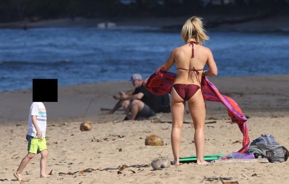 Σέξι εικόνες της Hilary Duff 37