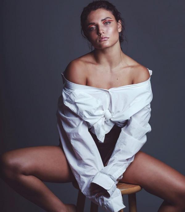 Jade Chynoweth Sexy Pictures 190
