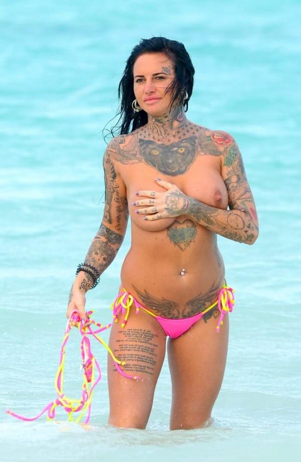 Jemma Lucy foto sexy in topless 12 1