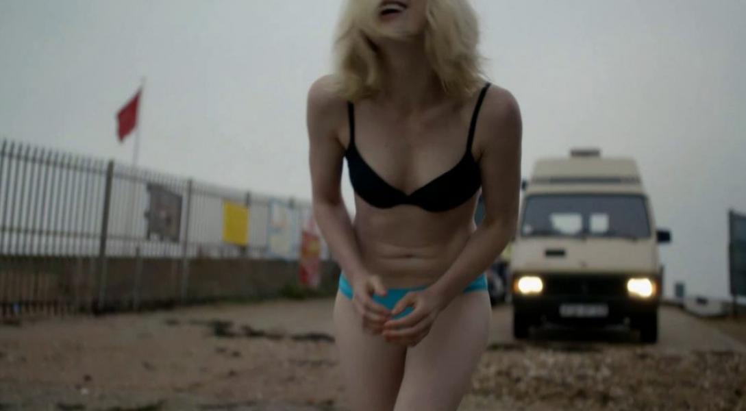 Foto sexy di nudo di Jodie Whittaker 28