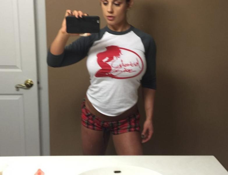 Kaitlyn WWE Leaked Pics 94