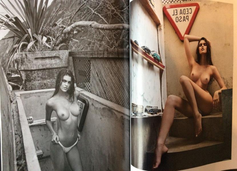 Kamila Hansen in topless
