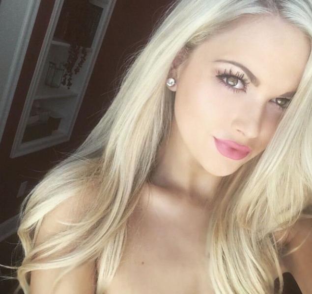 Keilih Victoria Stafford Seksowna Topless Zdjęcia 2