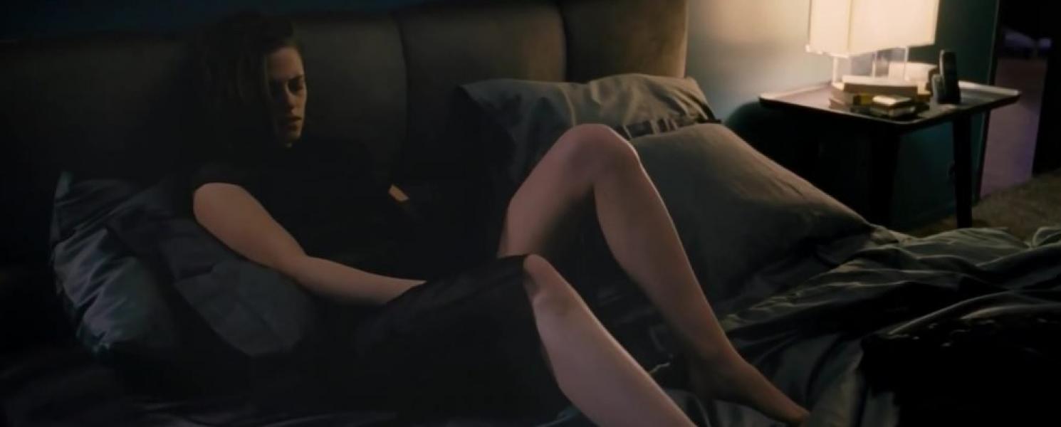 Kristen Stewart ヌード パーソナル ショッパー Camrip 8