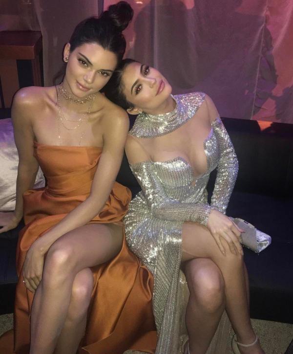 Kylie Jenner Kendall Jenner Sexy foto's 3