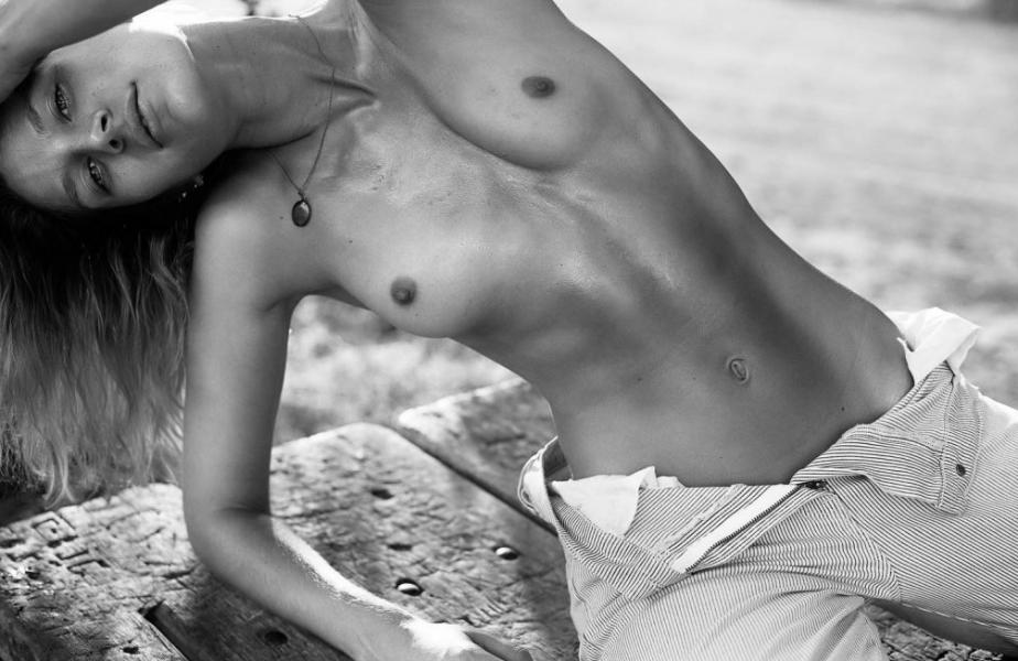 लॉरेन बोनर नग्न तस्वीरें 8