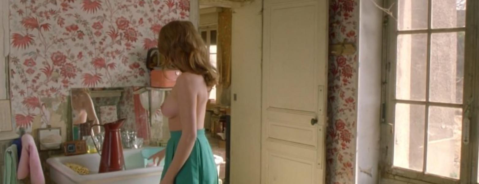 Lea Seydoux नग्न गुलाब एक क्रेडिट 13