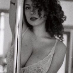 Leila Lowfire Nude Photos 67