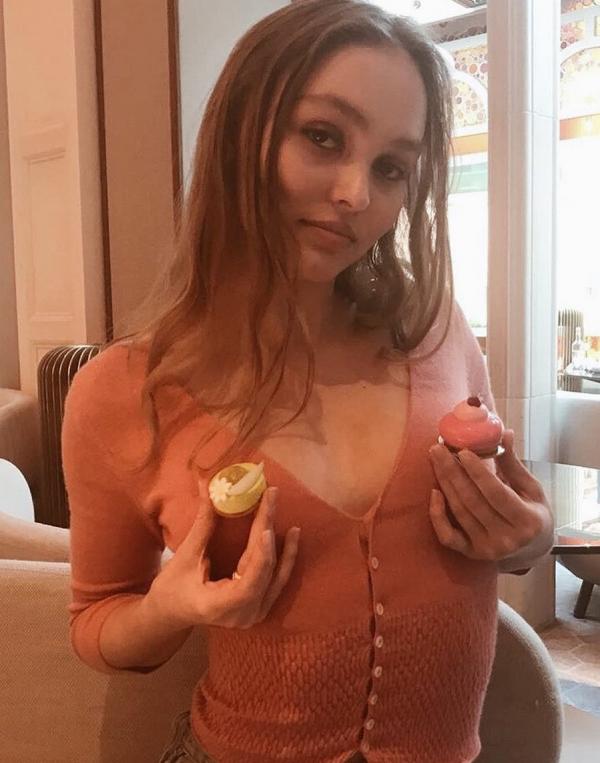 Lily Rose Depp Sexy Topless Photos 97