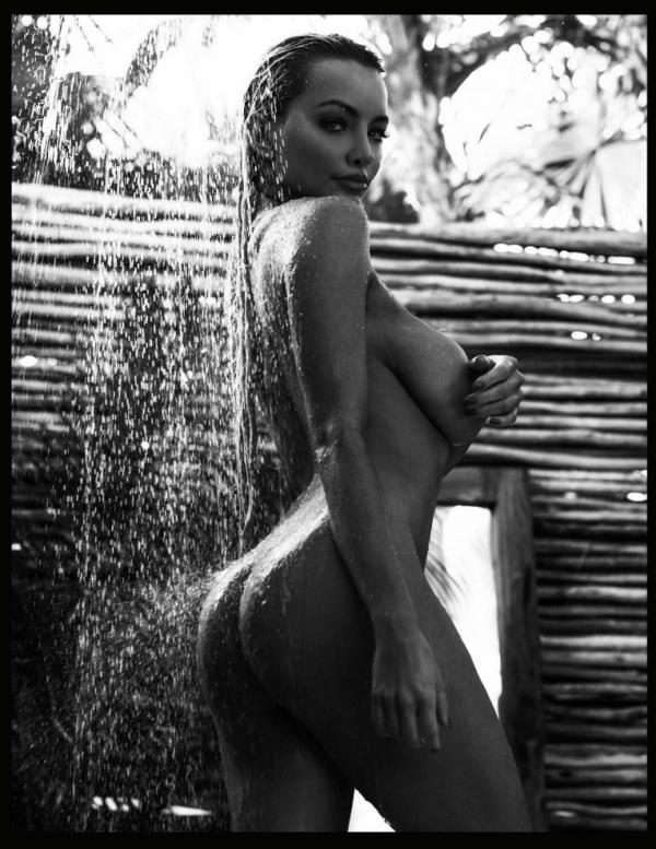 Lindsey Pelas Nude The Fappening Photos 22