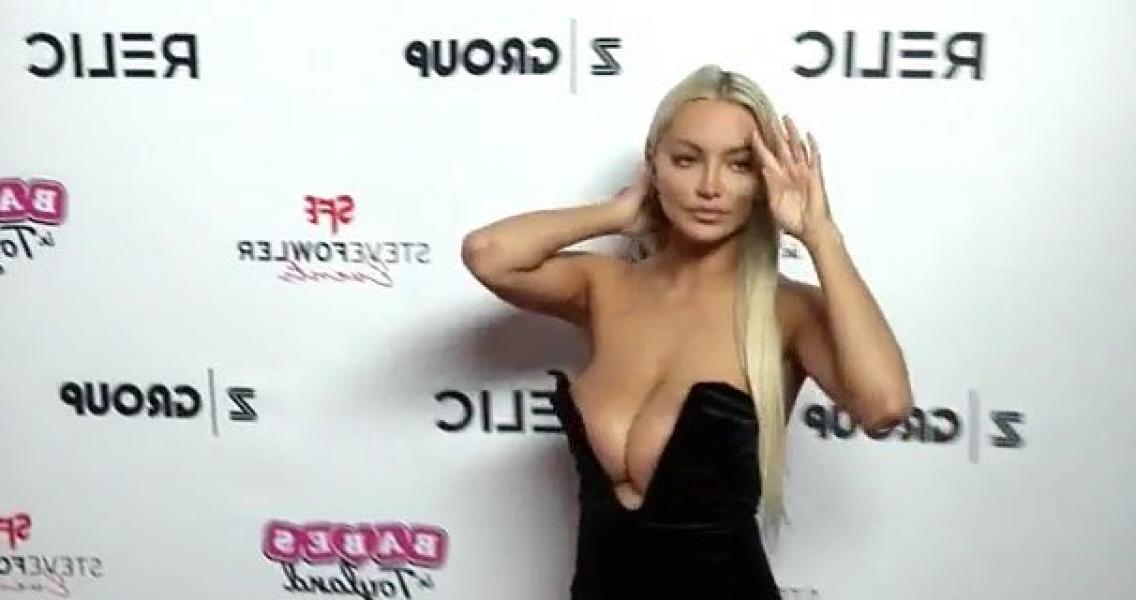 Lindsey Pelas Shows Off Her Huge Boobs For All Photos 20