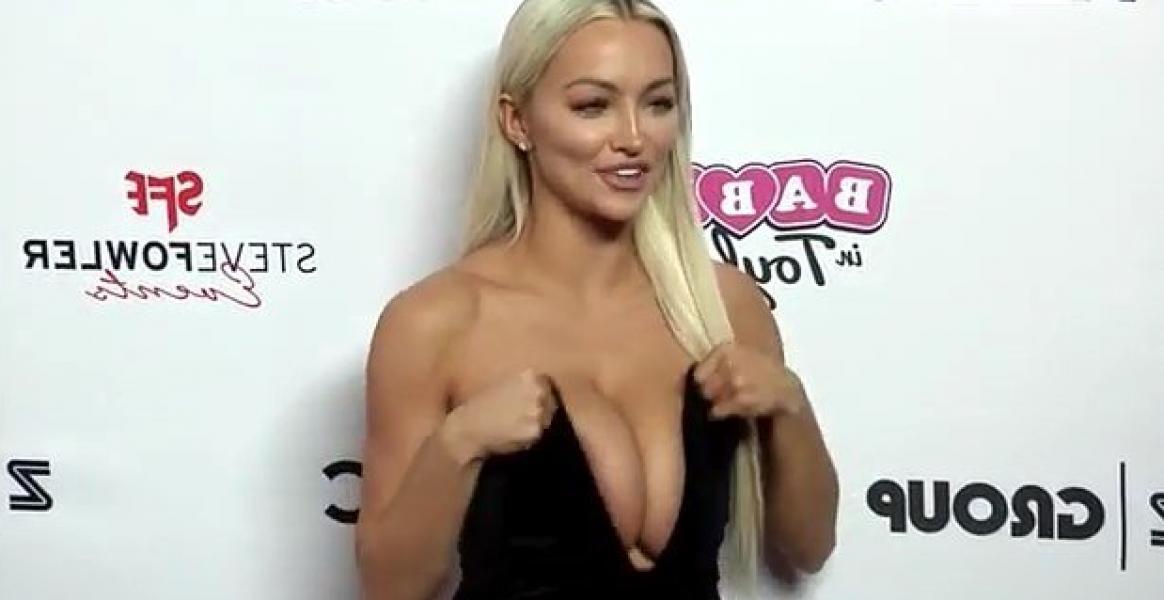 Lindsey Pelas Shows Off Her Huge Boobs For All Photos 23