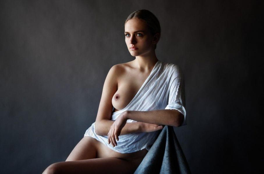 Chantel riley nude - Helene Joy Looks So Good In Nude Photos.