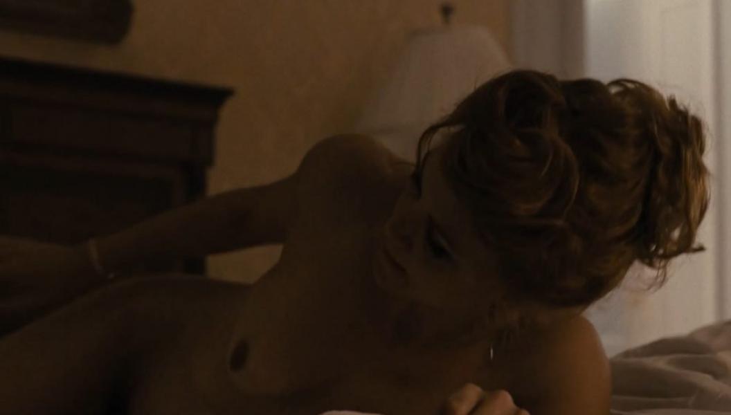 Maggie Gyllenhaal Naked 1