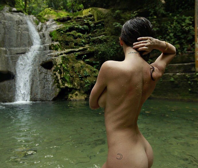 Alejandra Guilmant Nude (New Photo)