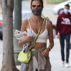 Alessandra Ambrosio Starts Off Her Week with a Pilates Session 44 Photos