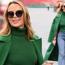 Amanda Holden is Spotted at Global Studios 20 Photos