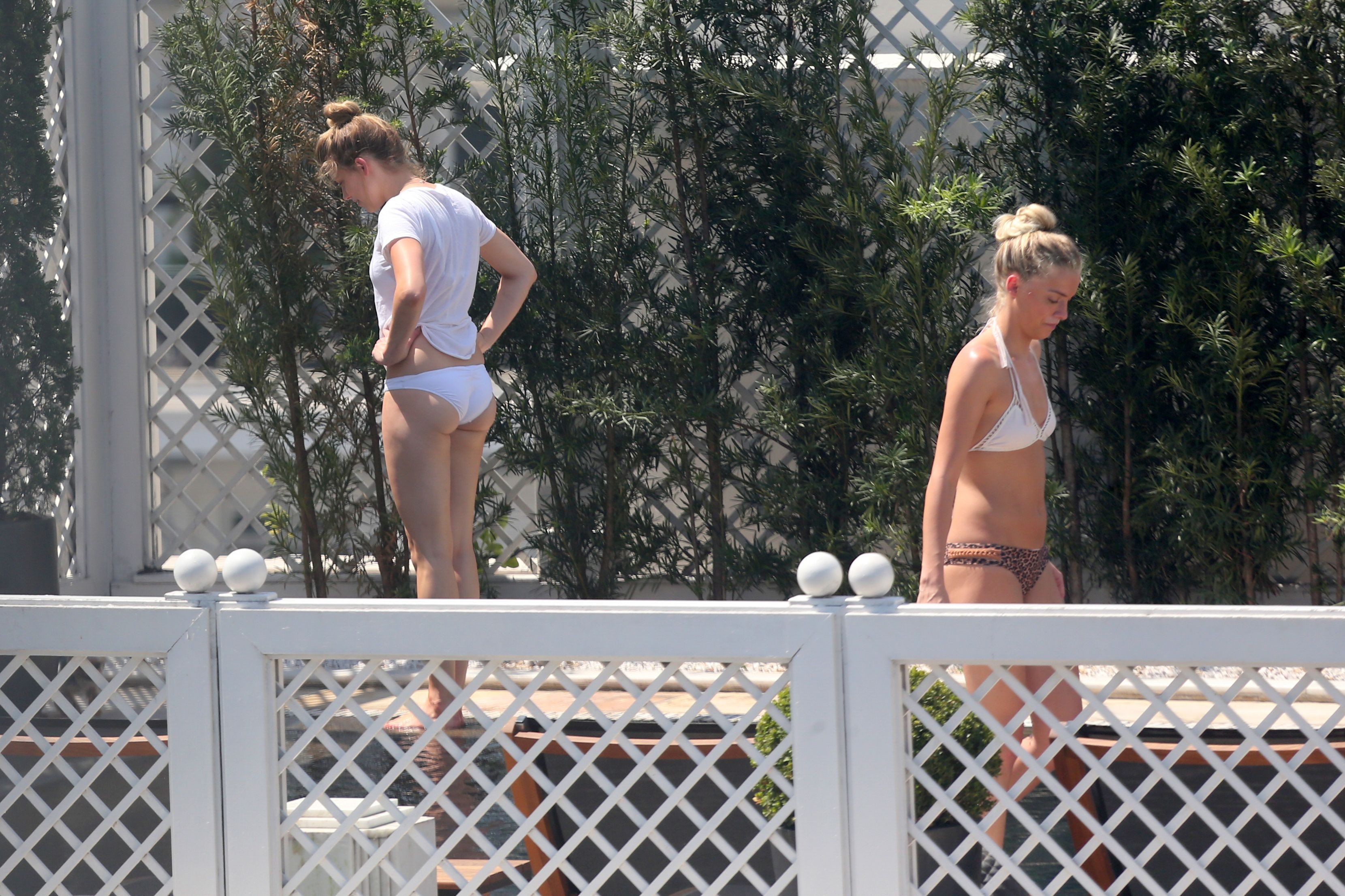 Amber Heard in a Bikini (31 Photos)