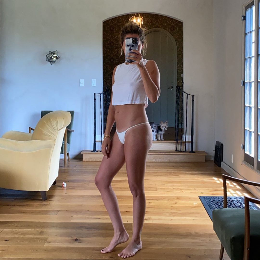 Ashley Tisdale See Through & Sexy (3 Photos)