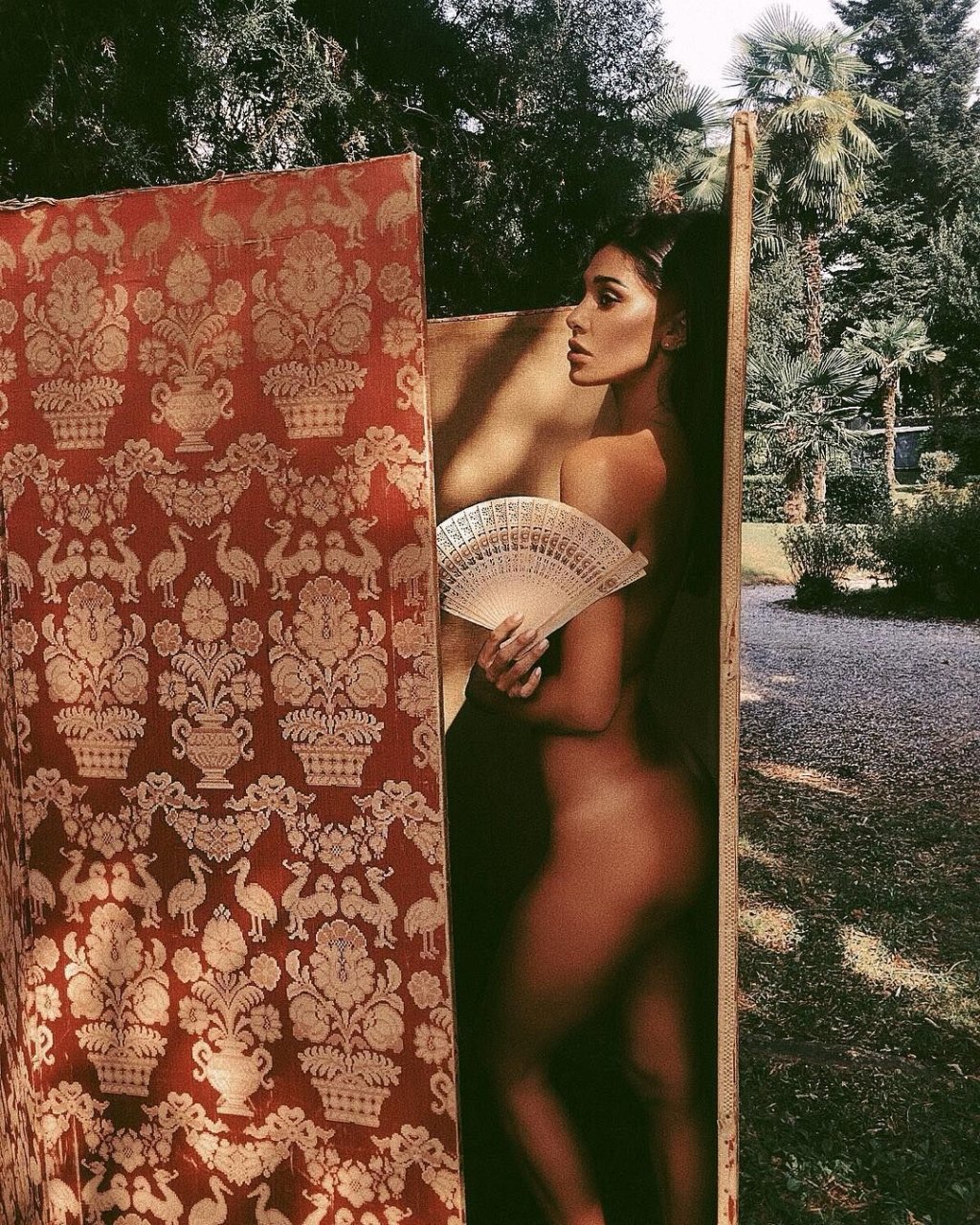 Belen Rodriguez Nude & Sexy (54 Photos)
