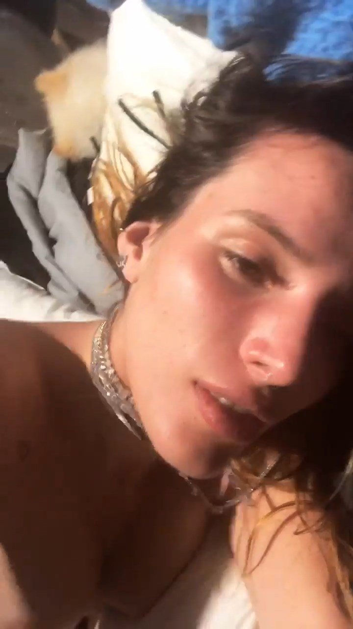 Bella Thorne Nude Videos