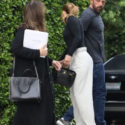 Ben Affleck 038 Jennifer Lopez Share a Passionate Kiss Goodbye in Brentwood 49 Photos