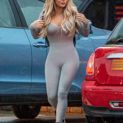 Bianca Gascoigne Shows Off Her Breast Reduction as She Heads Morrisons in Kent 15 Photos