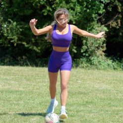 Bianca Gascoigne Shows Off Her Impressive Balls Skills in a Purple Two piece 9 Photos