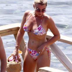 Billie Faiers Enjoys Her Summer Holiday in Ibiza 34 Photos