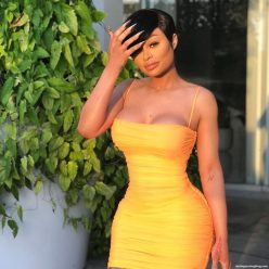 Blac Chyna Looks Great in a Yellow Dress 4 Photos