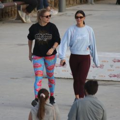 Brittany Hockley was Spotted at Bondi Beach 32 Photos