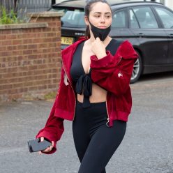 Busty Marnie Simpson is Seen Leaving Her Home in Bedfordshire 13 Photos