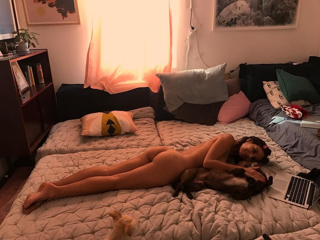 Caitlin Stasey Naked (New Photo)