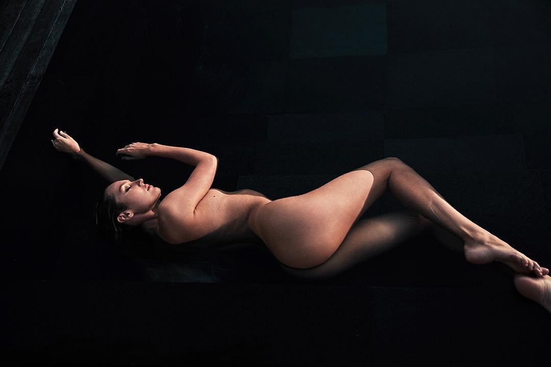 Candice Swanepoel Nude & Sexy (6 New Photos)