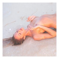 Candice Swanepoel Nude 1 Photo
