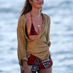 Candice Swanepoel is Seen on the Beach in Miami 27 Photos